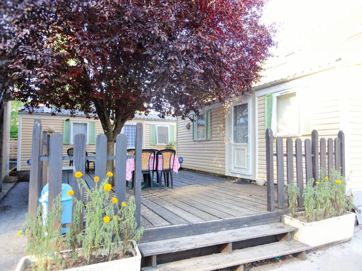 Mobil-Home 2 "Camping" Pesmes ภายนอก รูปภาพ